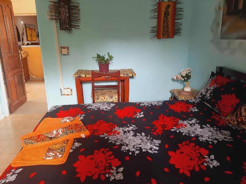 Casa Hotel Sinkiling Gambia セレクンダ エクステリア 写真